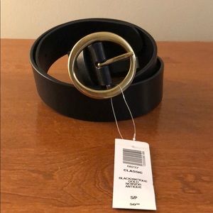 Aritzia Wilfred Free leather belt